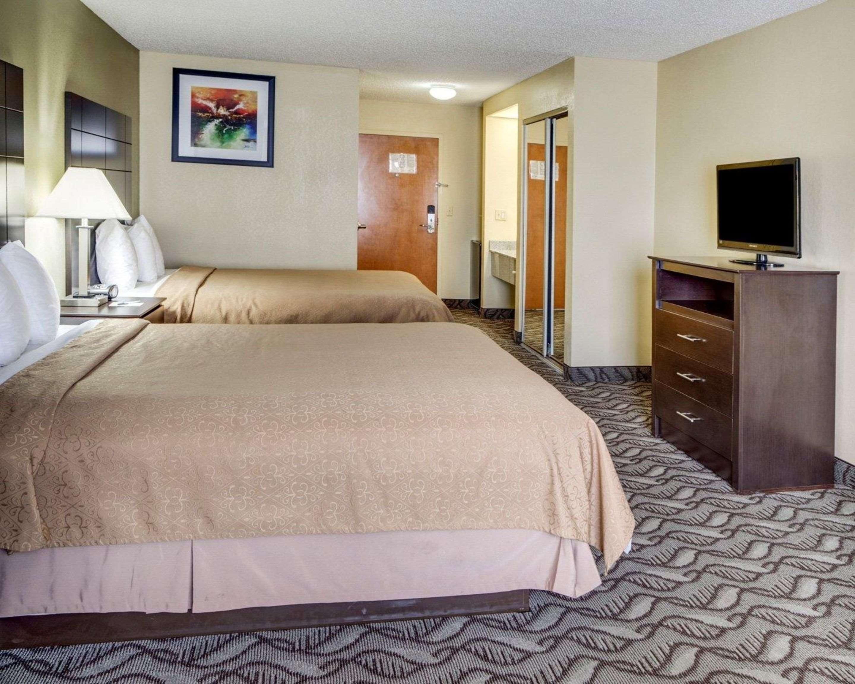Quality Suites Baton Rouge East - Denham Springs Buitenkant foto